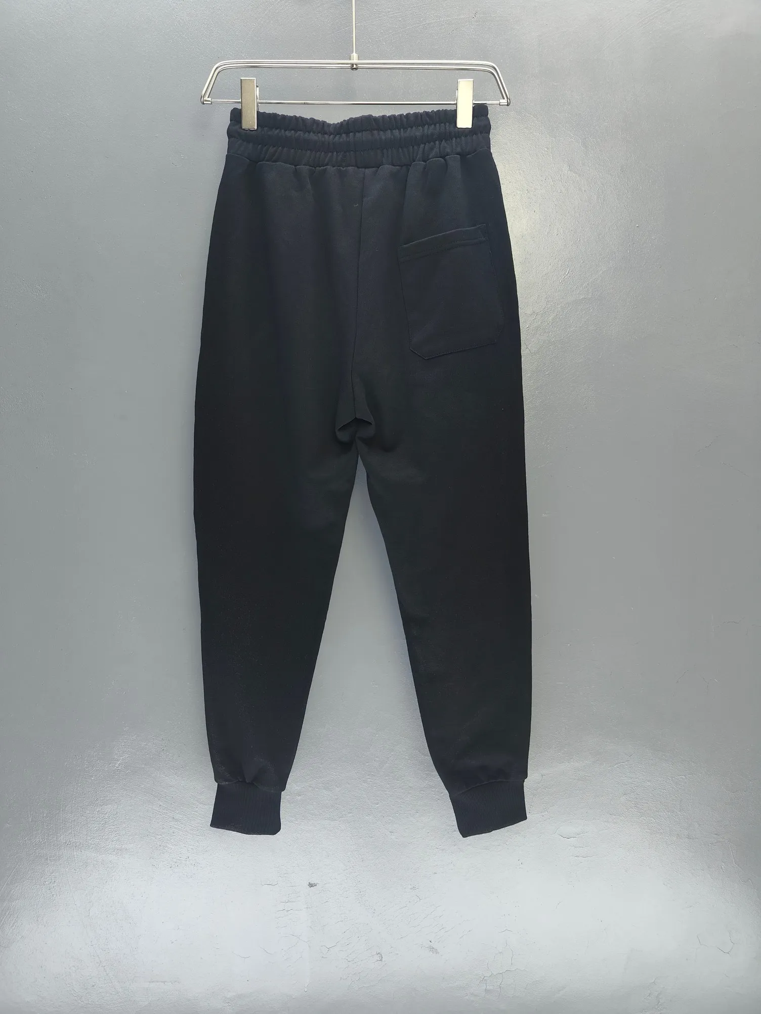 P125✨🔥 [Balenciaga] 2026 Autumn and Winter New Arrival Embroidered Trousers and Trousers Premium Pure Cotton Double-ply 400g Heavy Terry Cloth Fabric Color: Black Size: S M L XL 2XL